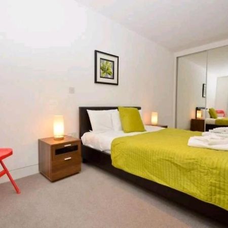 Luxury Holiday Let @ London City Екстер'єр фото